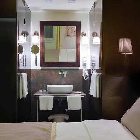 4rooms 4u