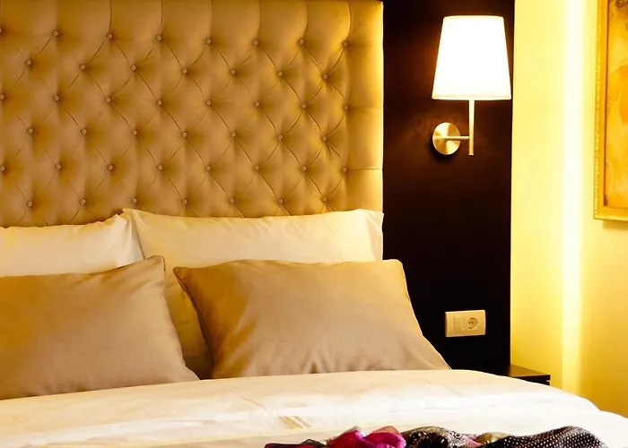 4rooms 4u Guest house